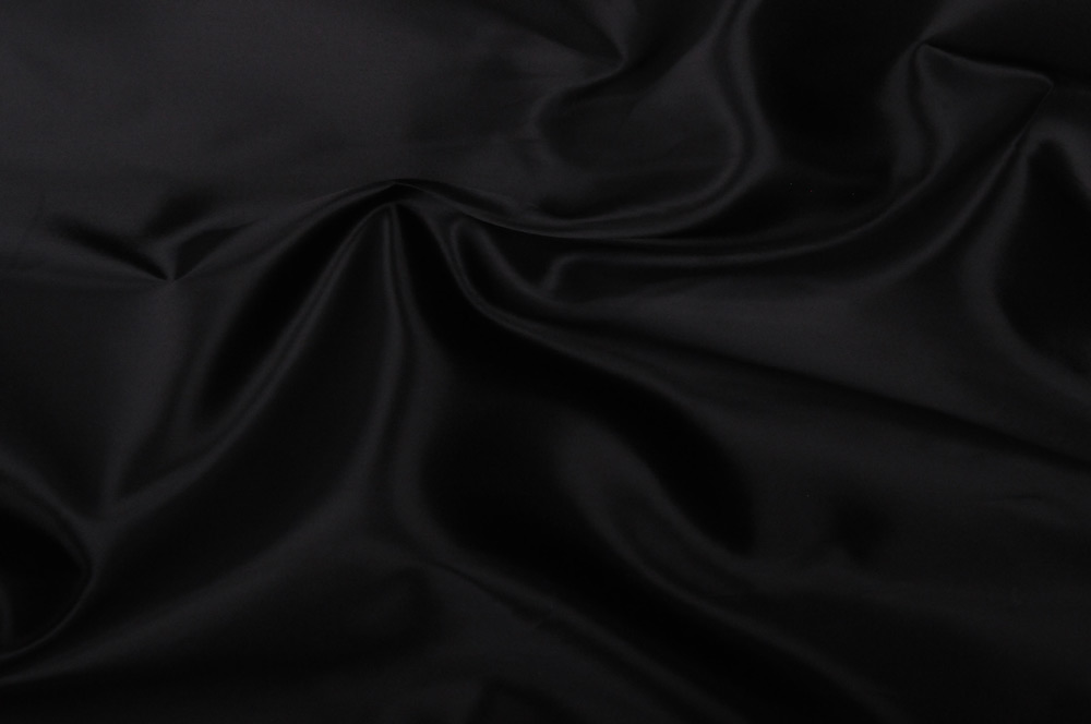schwarzer Satin Stoff