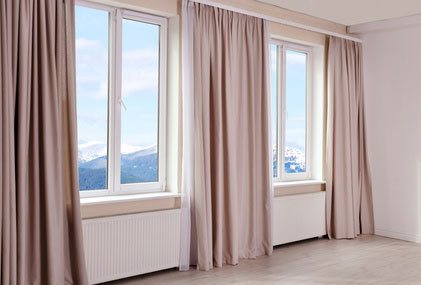 Raumhohe Vorhänge in Beige Raumhohe Vorhänge in Beige