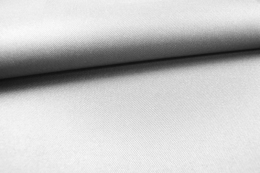 Reißfester und wasserdichter Stoff aus starkem Polyester 50024 Polyesterstoff Reissfest Wasserdicht Weiss Segeltuch Polyester  Polyester-Stoff - reißfest und wasserdicht - Uni WeißDrapierter Polyester-Stoff in Weiß