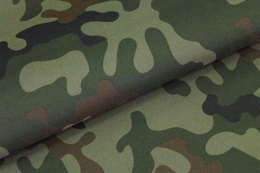 Reißfester und wasserdichter Stoff für alle Meister der Tarnung! 50025 Camouflage Wasserdicht Wind- und Sichtschutz Polyester-Stoff - reißfest und wasserdicht - CamouflageDrapierter Polyester-Stoff mit Camouflage-Design