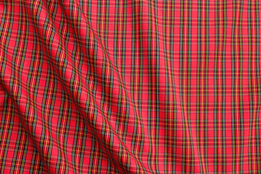 Hochwertiger Schottenstoff, aufwendig durchgewebt, mit hohem Baumwollanteil Bk7534 Tartan Karo Rot Karostoffe Tartan Stretch - MacThomasBekleidungsstoff mit Karomuster