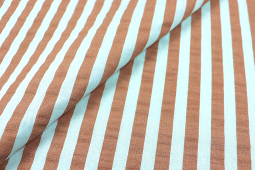 Klassischer Seersucker mit schönem Streifendesign - perfekt für Blusen, Hemden und Bettwäsche! Bk7875412 Seersucker Streifen Hellblau Camel S4 Streifen und Co. Seersucker - Streifen - Mint/BraunSeersuckerstoff mit Streifen