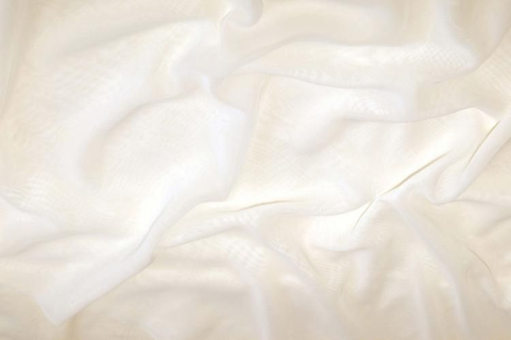 Weiches Chiffon-Gewebe in B-Qualität Chiffon Champagner Neu Z1(1) Sonderposten B und C-Qualitäten Chiffon Stoff - Champagner - B-Ware