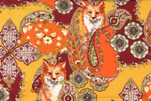 Wunderschöner, orientalisch angehauchter Baumwollstoff mit einem eindrucksvollem Design Co6626 Baumwollstoff Fuchs Oriental bedr. Bekl. Stoffe Baumwollstoff - Amila - BordeauxBaumwollstoff bedruckt mit orientalischem Motiv
