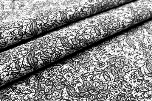 Überbreite Baumwolle in besonders feiner Perkal-Qualität - lassen Sie sich von dem besonderen Design verführen! Co6641 Baumwollstoff Schwarze Blumen S4 Baumwolle ab 280 cm Baumwollstoff - Black Romance - 295 cmBaumwollstoff mit schwarz-weißem Blumenmotiv