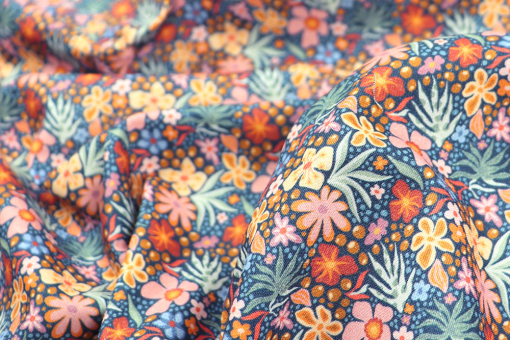 Eine exotische Farbexplosion für Blumenfans und Liebhaber knalliger Muster Co6876 Baumwollstoff Hawaii Blumen Blusenstoffe Baumwollstoff - Hawaii FlowersBaumwollstoff mit Blumenmotiv