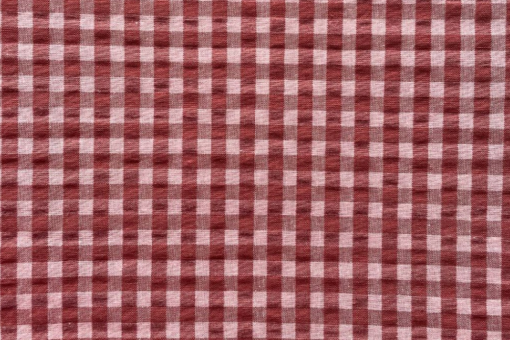 Seersucker Stoff aus 100 % Baumwolle mit klassischem Muster – luftig, leicht und ideal für Sommermode. Co6980 Seersucker Kariert Kirsche Baumwolle Karos Seersucker - Kariert - KirschSeersucker mit roten Karos