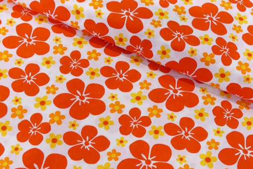 Frühlingshafter Stoff aus reiner Baumwolle zum Patchworken, Basteln und mehr Co6996 Baumwollstoff Blueten Patchworkstoffe Meterware Baumwollstoff - Große Blüten - 110 cmBaumwollstoff mit Blumen-Motiv