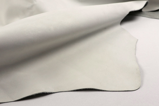 Ungefärbtes, natürliches Echtleder mit PFD-Vorbehandlung - ganze Haut zum super günstigen Preis! El1070 Echtleder Ungefaerbt Echtleder Echtleder ungefärbt - ganze Haut - B-WareEchtleder ungefärbt PFD behandelt