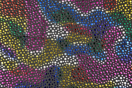 Stretchiger Folienjersey mit knallbuntem Motiv - ein Eye-Catcher für Kostüme, Tanzsport und vieles mehr! Fn1250 Folienjersey Rainbow Dots Schwarz Tanzsport Stoffe Tanzkleiderstoff Hologramm - Rainbow Dots - SchwarzTanzkleiderstoff mit glänzenden Punkten