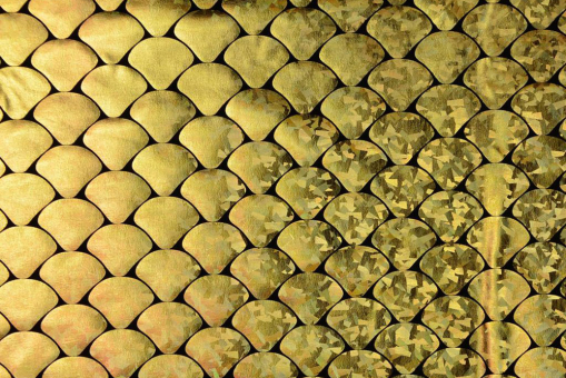 Stretchiger Folienjersey mit schimmerndem Motiv - ein Eye-Catcher für Kostüme, Tanzsport und vieles mehr! Fn1251 Folienjersey Schuppen Glitzer + Pailletten Tanzkleiderstoff Hologramm - Gold MermaidTanzkleiderstoff mit glänzenden Schuppen