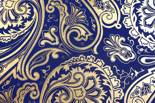 Glänzende Ornamente auf pflegeleichtem Allround-Talent - perfekt für Kostüme und Deko-Ideen aller Art! Fn1314 Universalstoff Gold Ornament Fasnacht Stoffe bunt Universalstoff Gold - Paisley OrnamentUniversalstoff mit Paisley-Muster