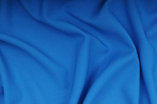Das Multitalent unter den Stoffen: preiswert, angenehm im Griff, pflegeleicht, in riesiger Farbauswahl und vielseitig einsetzbar! Himmelblau Allround S4 1000 Z1 Universal bis 140cm Universal Stoff HimmelblauUniversalstoffe in verschiedenen Farben