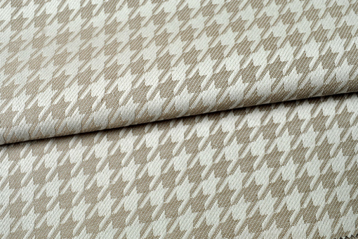 Teflonbeschichteter Jacquard mit klassischem Hahnentritt-Muster in Taupe Om5088 Outdoor Jacquard Hahnentritt Taupe Outdoor Outdoor-Jacquard Dralon® - Hahnentritt - TaupeToller Jacquard-Stoff mit Hahnentrittmuster in Taupe