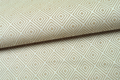 Teflonbeschichteter Jacquard mit eingewebtem Rautenmuster in Beige Om5090 Outdoor Jacquard Raute Beige Outdoor Outdoor-Jacquard Dralon® - Raute - BeigeHochwertiger Jacquard-Outdoorstoff mit Rautenmuster in Beige