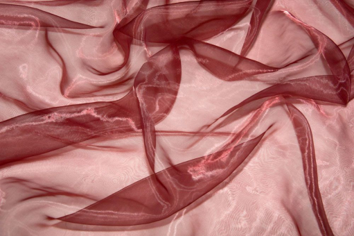 Locker-leichter Organzastoff mit feinem Schimmer in den klassischen Weihnachtsfarben Organza Stoff Einfarbig Bordeaux 2(2) Weihnachten Uni Organza Stoff Weihnachten - uni Bordeaux