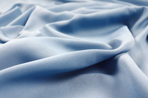 Geschmeidig fallender, transparenter Stoff für luftig-leichte DIY-Kreationen Sp155075 Sonderposten Bekleidungsstoffe Blusen-Chiffon - Stahlblau