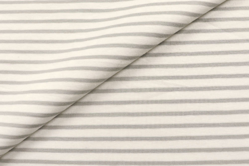 Zeitloses Streifenmuster in grau-weiß - klassisch, schlicht und vielseitig kombinierbar. Sp165088 Jersey Greystripes S4y(1) Streifen u. Ringel Jersey - Grey StripesJersey mit grauen Streifen
