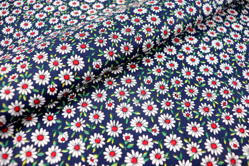 Florale Frühlingsgefühle und Sommerträume auf herrlich weicher Baumwolle Sp174015 Baumwollstoff Gaensebluemchen S4 Baumwolle Blumen Baumwollstoff - Gänseblümchen - NachtblauBaumwollstoff mit Blümchenmotiv