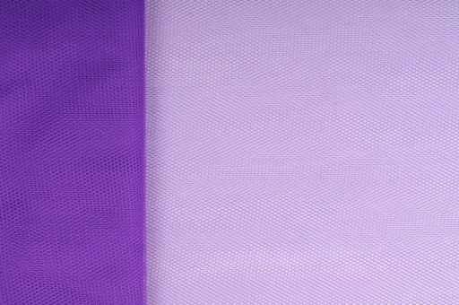 Feinmaschiger Tüll mit gutem Stand in vielen verschiedenen Farben Tuell Lila S4 1000 Z1 Standard Tüll Tüll LilaTüllstoffe in verschiedenen Farben