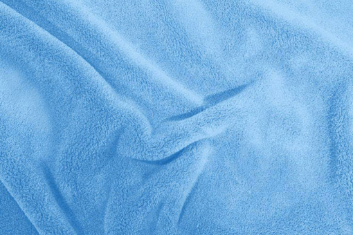 Ein traumhaft kuschelig, weiches Flausch-Erlebnis erwartet Sie hier Wellness Fleece Hellblau(1) Fleece Wellness Fleece HellblauSuperweicher Fleece-Stoff in tollen Farben