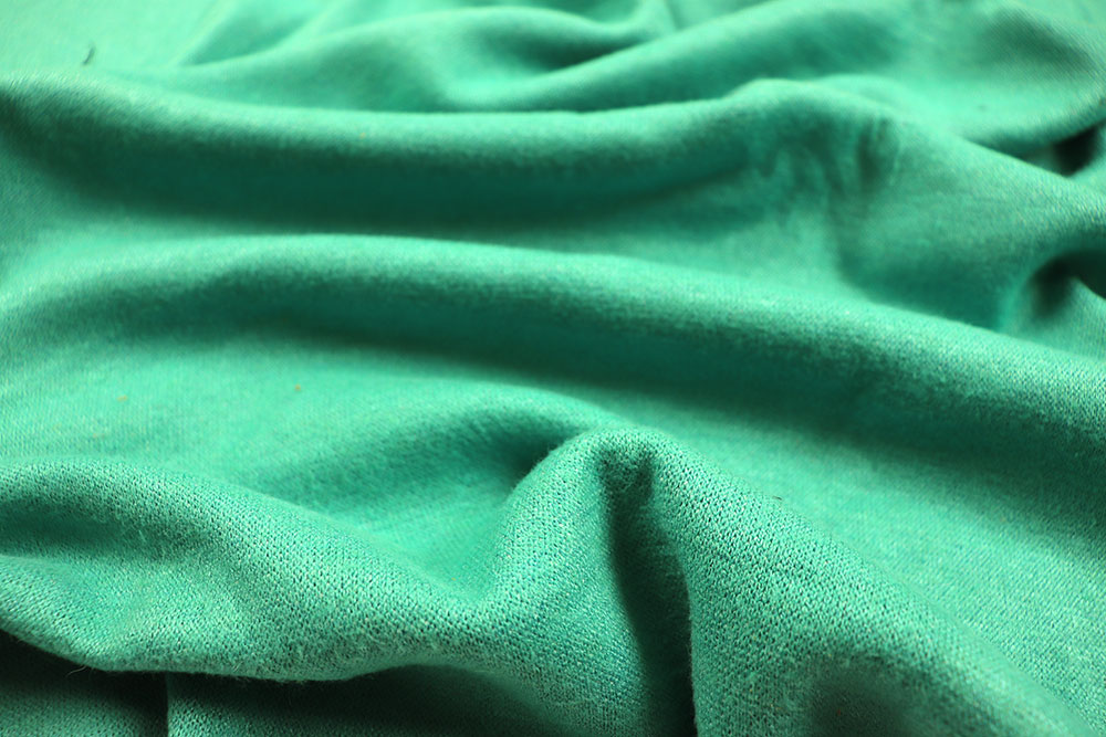 Strickstoff mit Viskose-Anteil - Fresh Green 