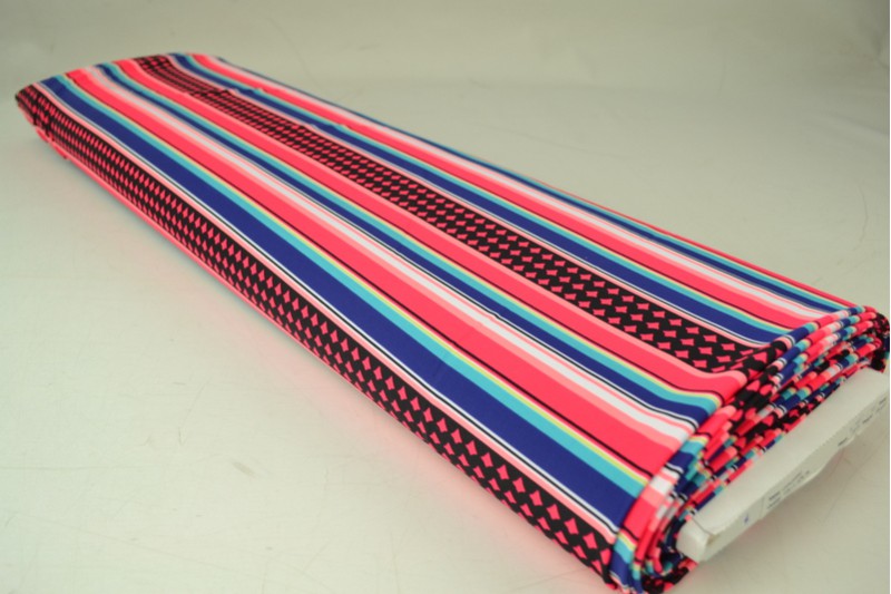 Streifendesign in knalligen Farben auf super stretchiger Meterware Bk7182 Badeanzugstoff Funkystripes S4y Badeanzugstoffe / Lycra Badeanzugstoff - Funky Stripes