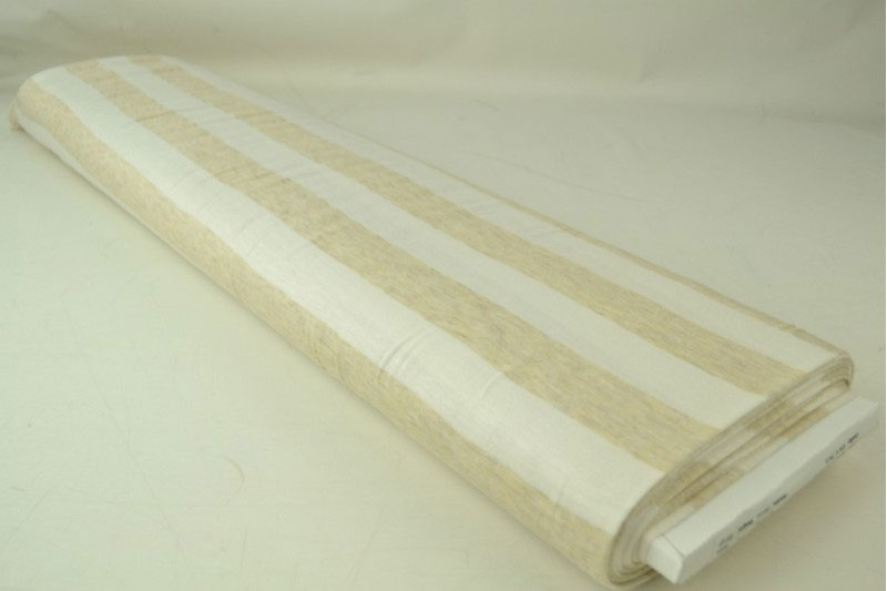 In Creme gestreifter Jersey aus Viskose und Elasthan - herrlich luftig, geschmeidig und super günstig! Bk7253 Viskosejersey Streifen Creme Viskosejerseys Viskosejersey - Streifen - Creme