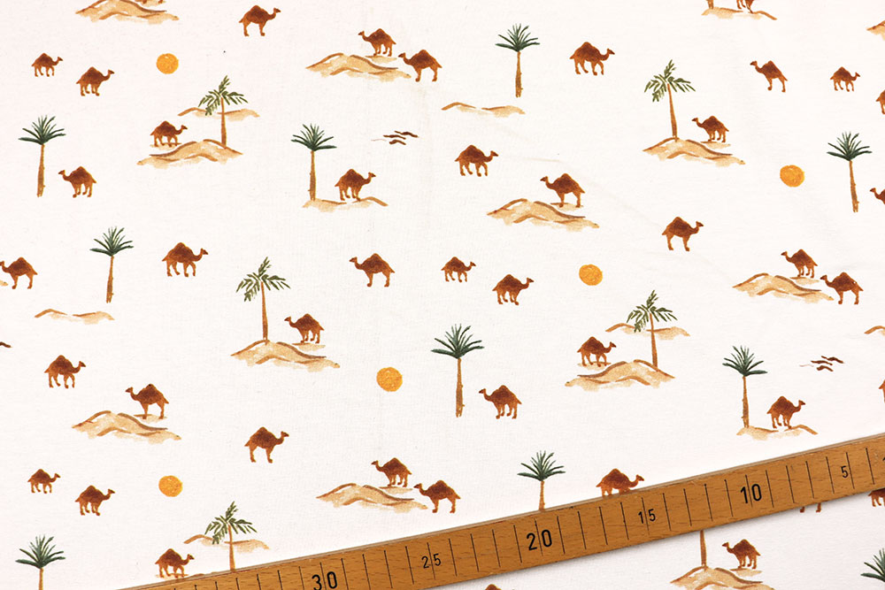 Dieser hochwertige Baumwolljersey eignet sich ideal für bequeme Bekleidung und vieles mehr Bk7321 Jersey Digital Safari Kinderstoffe Jersey Digital - Wüstensonne