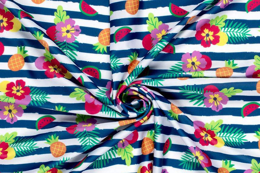 Ringel und bunte Blumen sorgen auf diesem digital bedruckten Stoff aus recycelten Fasern für eine fröhlich-sommerliche Optik! Bk7508 Badeanzugstoff Tropischestreifen S4y Recycling-Stoffe Badeanzugstoff Recycling - Tropische Streifen