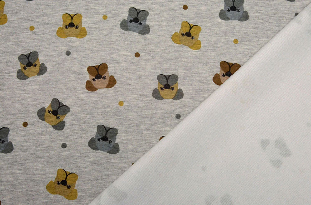 Alpenfleece mit Herz – für kleine Lieblingsstücke zum Kuscheln und Wohlfühlen! Bk7648 Alpenfleece Hunde Gesichter Sweatshirt Stoffe Alpenfleece - Dog Faces