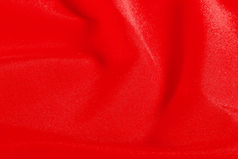 Kräftiges Rot, ausgefeilte Eigenschaften: wasserabweisendes, recyceltes Material – der perfekte Stoff für Badeshorts und Co! Bk7832250 Badehosenstoff Rot S4 Logo Recycling-Stoffe Badehosen Stoff - Uni - Rot