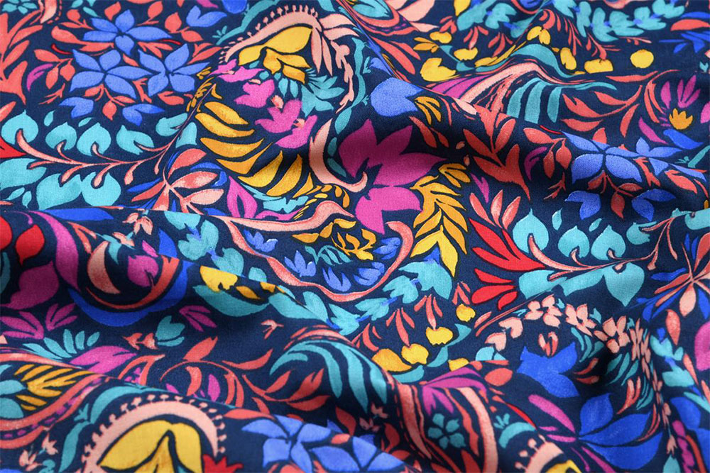 Knallbuntes Motiv in brillanter Farbgebung, das Ihren Kreationen einen unnachahmlichen Ethno-Charakter verleiht Co6711 Baumwollstoff African Blau Afrika Motivstoffe African-Waxprint-Look - Bamako