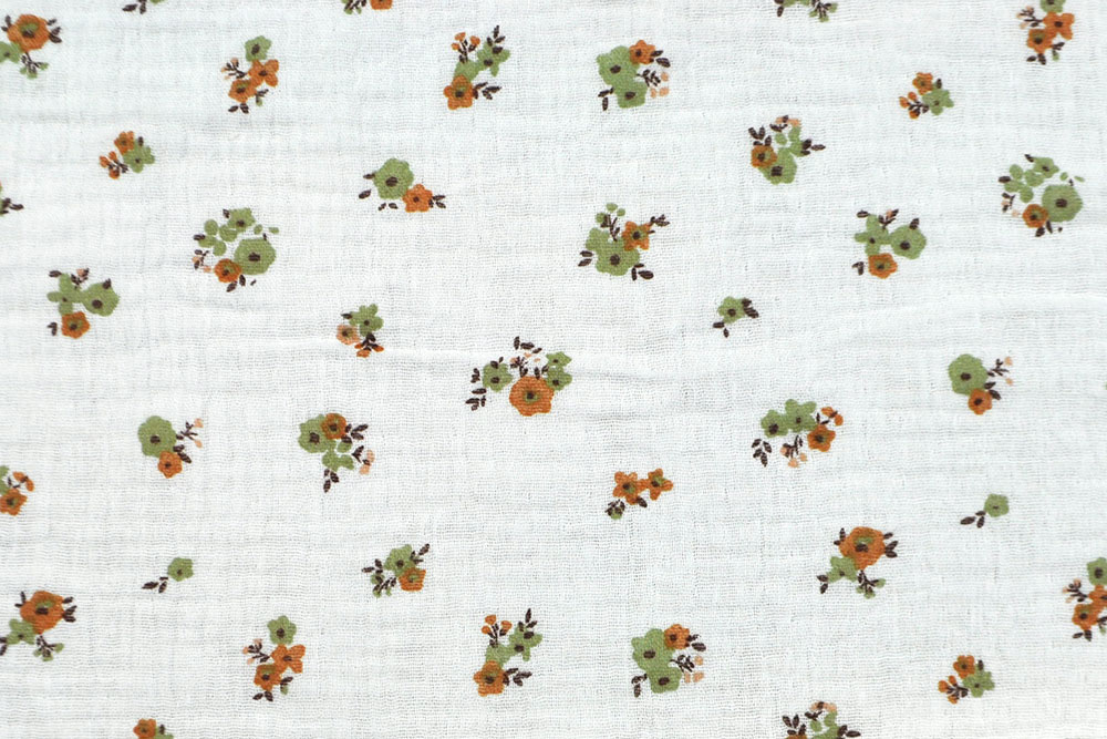 Weicher Musselin-Stoff mit floralem Motiv auf reiner Baumwolle Co6739 Double Gauze Bluemchen S4 Kinderstoffe Double Gauze - Blümchen