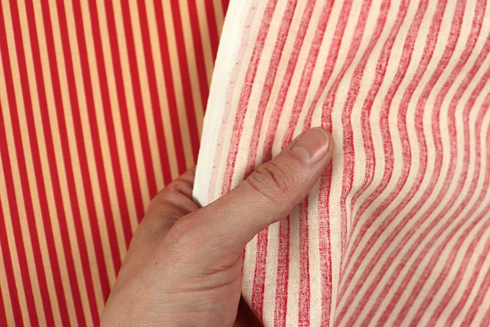 Gestreifte Ware aus reiner Baumwolle in klassisch-zeitlosen Farben! Co6968250 Baumwollstoff Streifen Creme Rot S4 Baumwolle Streifen Baumwollstoff - Streifen - Rot/Creme