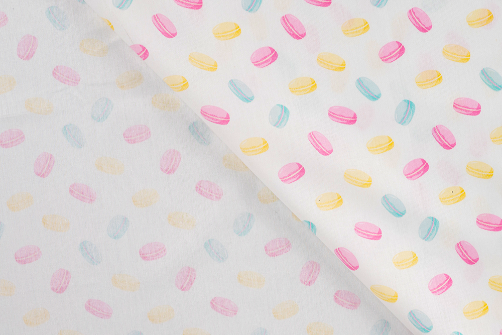 Très délicieux! Pastellige Macarons treffen auf feine Baumwoll-Popeline – zuckersüß für Kleidung, Accessoires & Deko.
 Co7031 Baumwolle Macarons Baumwolle Obst+Gem. Baumwollstoff - Macarons
