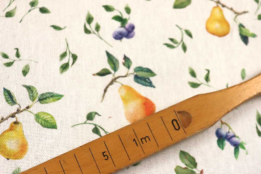 Fruchtig-sommerliches Design auf einem gemütlich-rustikal wirkenden Gewebe mit hohem Baumwollanteil Ds3361 Dekostoff Birnen S4 Blumen, Früchte, Pflanzen - 280 cm Dekostoffe Dekostoff Recycling - Äpfel und Birnen - 280 cm