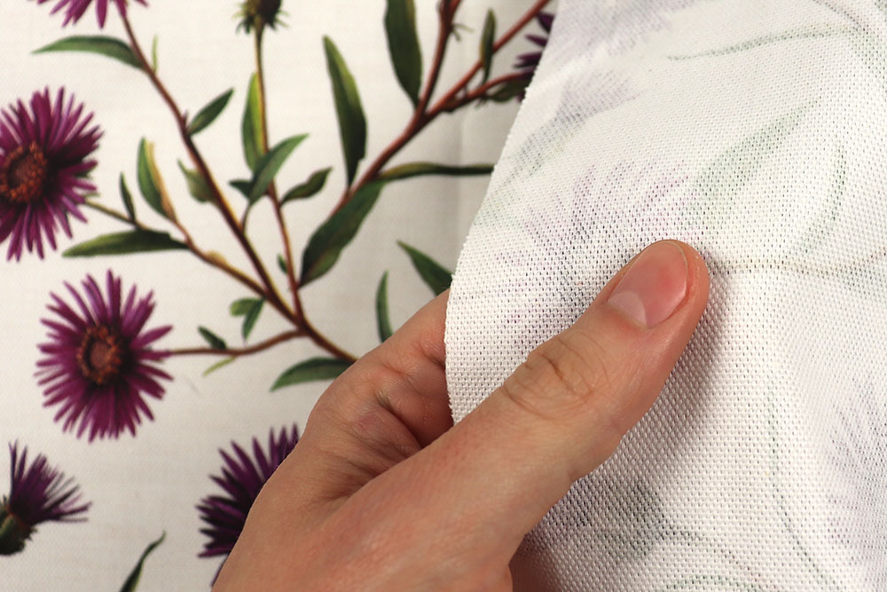 Fühlen Sie sich wie auf einer Blumenwiese mit diesem robusten, farbintensiven Dekostoff Ds4092 Dekostoff Astern S4 Digital-Drucke Dekostoff Premium - Astern