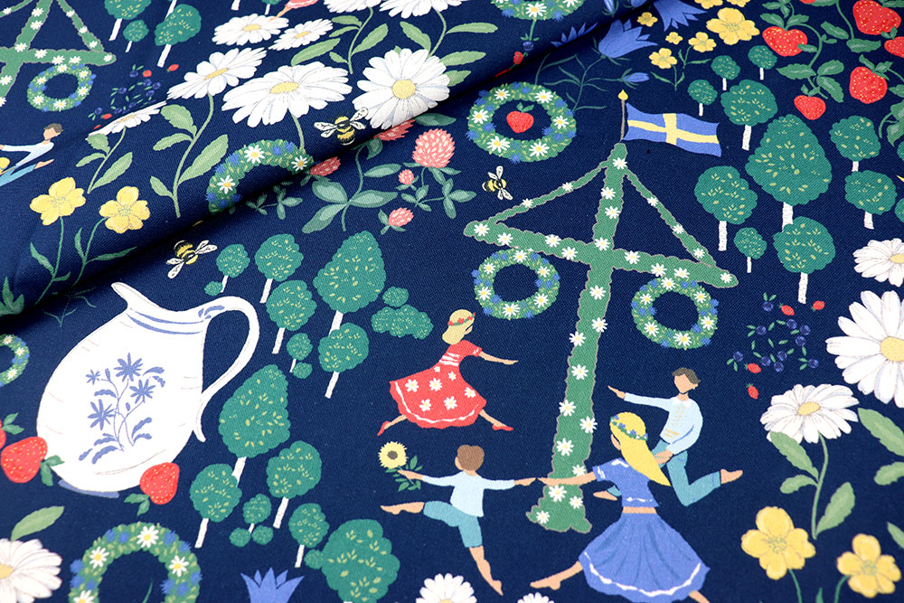 Tanzen und feiern Sie mit! Skandinavisches Feeling auf hochwertiger Ware aus reiner Baumwolle Ds6359 Dekostoff Midsommar 2 Dekostoffe sonstige Dekostoff Premium - Midsommar