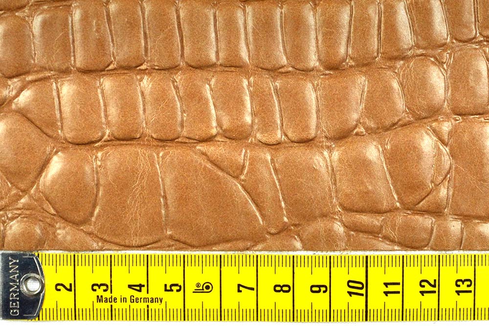Super edle Echtlederhaut mit Saurierhaut-Prägung - Premiumqualität mit außergewöhnlicher Optik! El1042 Echtleder Gepraegt Saurier S4 Ganze Häute Echtleder geprägt - Saurier - ganze Haut