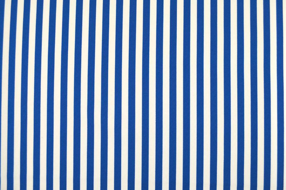Klassische Streifenmuster sind allseits beliebt! Dieser Universalstoff ist perfekt für viele Kostüm-Ideen Fn1096 Universalstoff Streifen Blau Weiss  Z1 Kostümstoffe Universalstoff Streifen - Blau/Weiß
