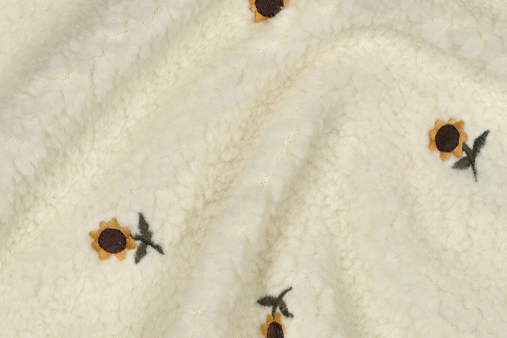 Kleine Sonnenblumen, maximaler Kuschelfaktor – weicher Sherpa-Fleece zum Wohlfühlen. Fp1151 Sherpafleece Sunflower S4y Sherpa Fleece Sherpa Fleece - Sunflower Cozy