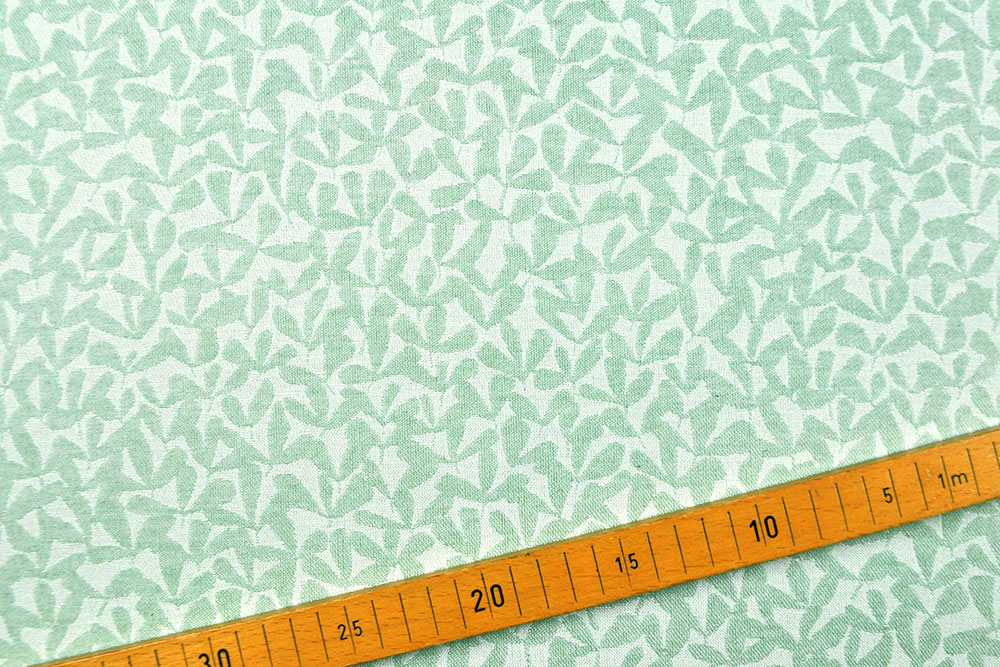 Durchgewebter Dekostoff mit Stil aus der Schöner Wohnen-Kollektion - lassen Sie Ihr Zuhause in neuem Glanz erstrahlen! Gs5134 Dekostoff Schoener Wohnen Piccola Gruen S4 Übergardinen Schöner Wohnen - Jacquard beidseitig - Piccola - Grün