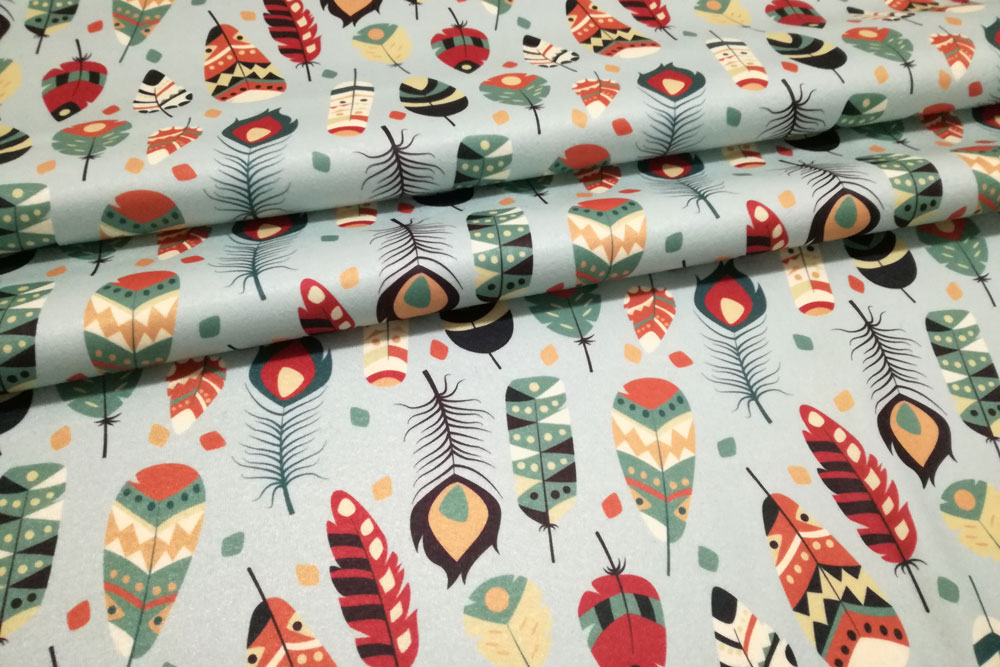 Wärmender Polar-Fleece - wunderbar weich und flauschig, mit Antipilling-Ausrüstung und tollem Feder-Motiv 123 101594 Indianer Federn Neu(1) Kinderstoffe Fleece-Stoff - Indianer-Federn