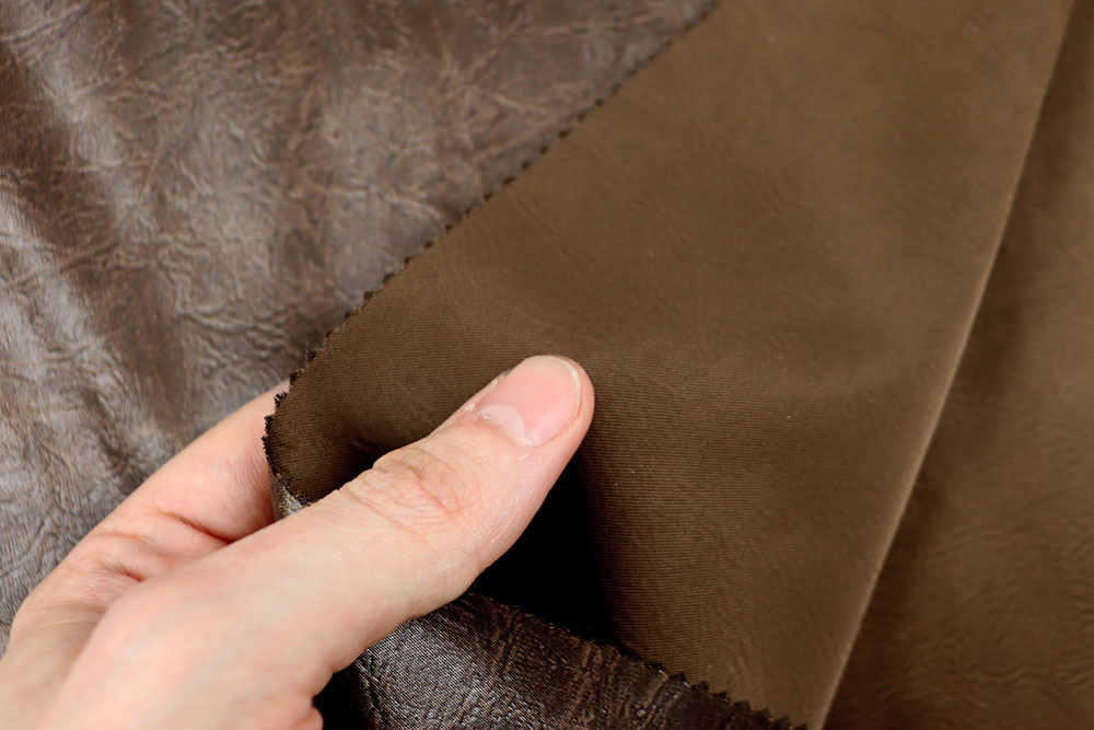 Geschmeidiger Kunstleder-Satin mit seidig glänzender Oberfläche – edel, vielseitig und pflegeleicht Kl1187 Leder Satin S4y Lederimitat Kunstleder-Satin