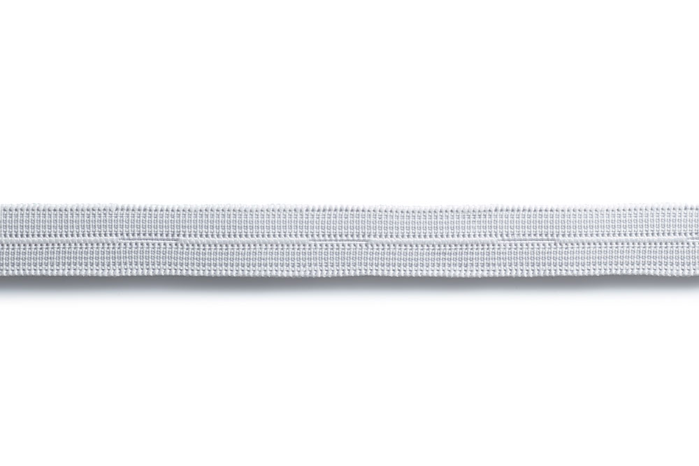 Praktisches Knopflochband zur flexiblen Einstellung der Bundweite  Ku1375 Elastikband Knopfloch 1 Gummiband Knopfloch Elastic - 12 mm breit - 3 Meter - Weiß