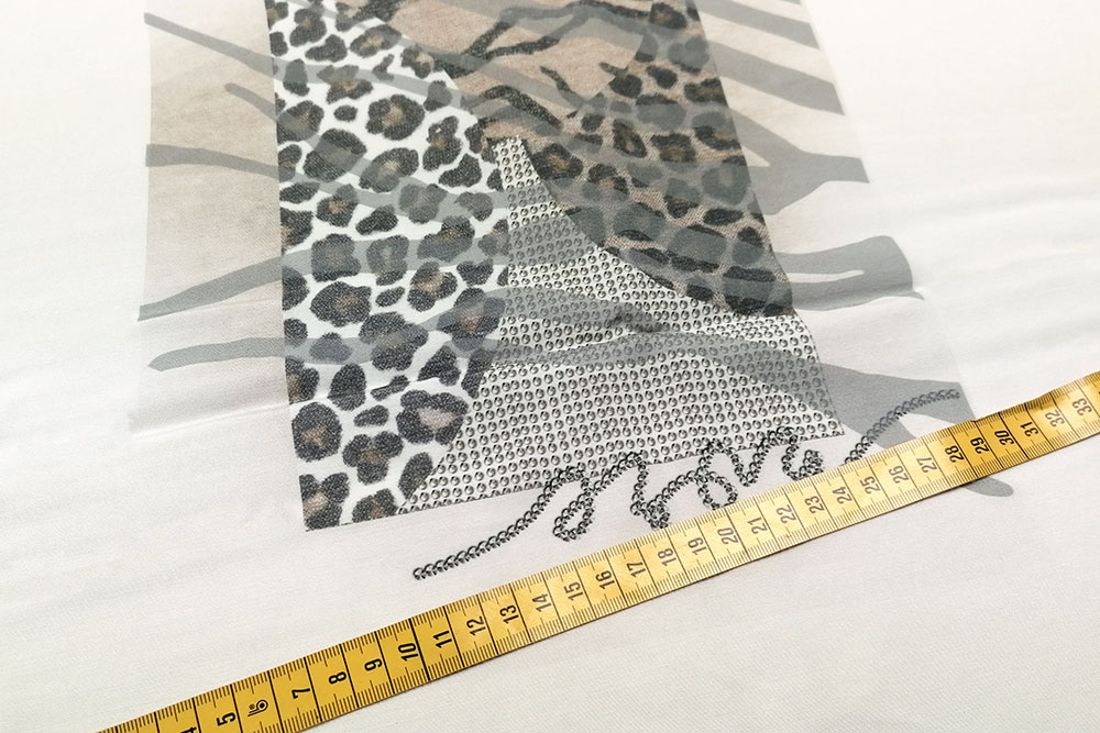 Geschmeidige Viskose mit trendigem Animal-Print als Panel Sp148025 Panel Viskose Panel-Viskosestoff - Animal