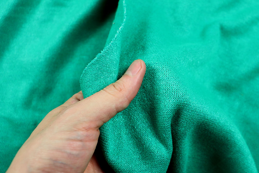 Glatter Strickstoff in frischem Grünton in edler Qualität! Sp155186 Sonderposten Bekleidungsstoffe Strickstoff mit Viskose-Anteil - Fresh Green