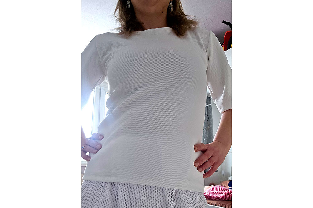 Hübscher, elastischer Pique-Stoff aus einem Restbestand der Damenkonfektion - super Qualität zum TOP-Preis!  Sp155245 Sale Winterstoffe Piqué Stretch - Weiß
