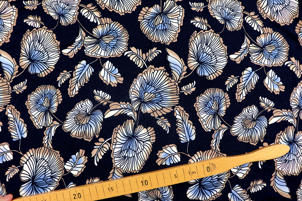 Florales Design auf herrlich weichem Jersey aus Viskose und Elasthan - bequem, modisch, zum Top-Preis! Sp155268 Sonderposten NEU Viskosejersey - Nighty Flowery